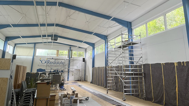 Einbau der neuen Fenster in der Linken Halle 2025