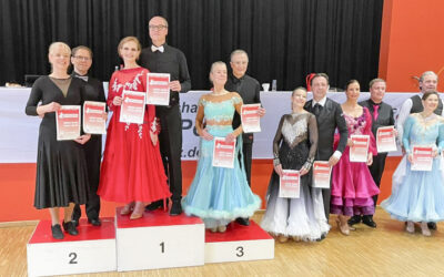 Anke und Matthias: Erster Platz beim 50. Porzer Adventsturnier! 