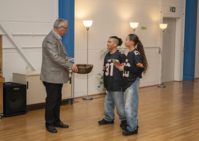 Neujahrsempfang 2026 - Uli Kuss gratuliert den Hiphoppern Emma und Theo